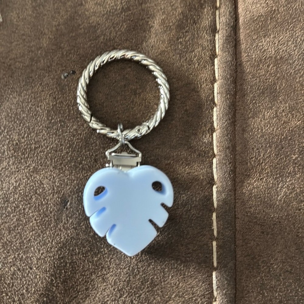 Hat clip for bag - Picture 6 of 13
